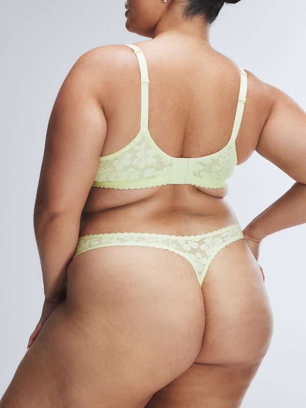 Lavish Lace Unlined Plunge Bra