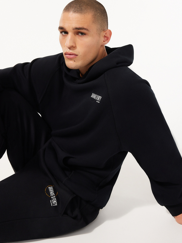 Essential Fleece Scope Logo Raglan Hoodie