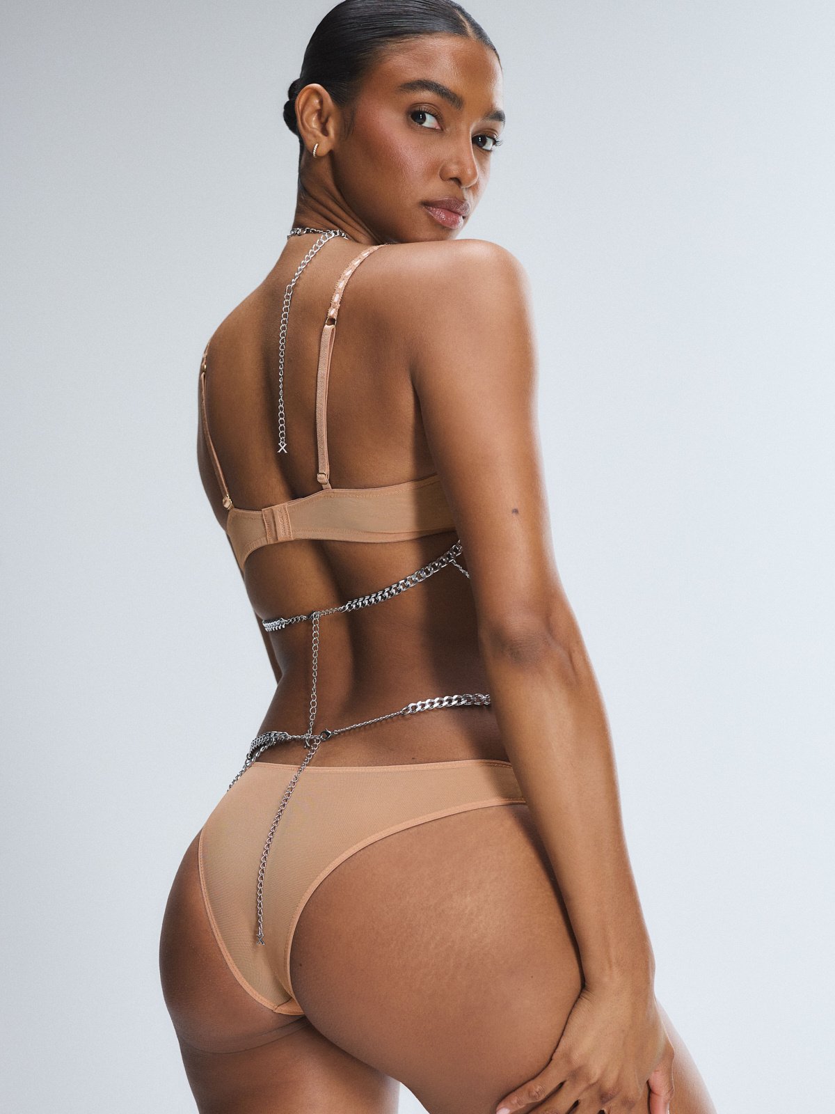 Charmbeat Chain Bralette