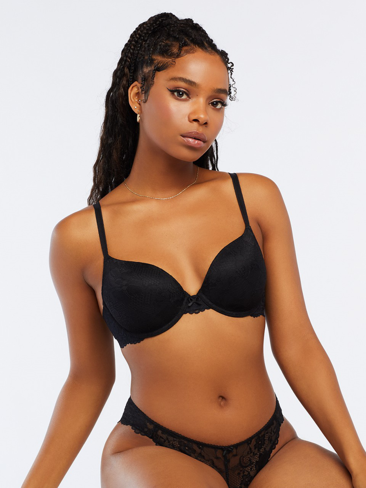 Leather T-shirt Bra, in black leather – Lux Tenebrae