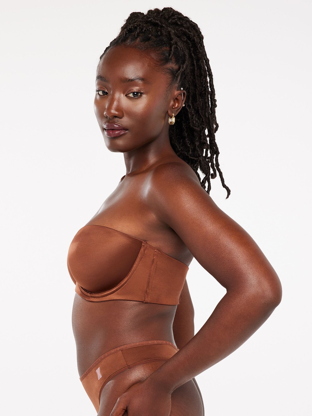 NWT Savage x Fenty Core Microfiber Push-Up Brown Sugar Nude Bra Size 38B -  $27 New With Tags - From Brooklyn