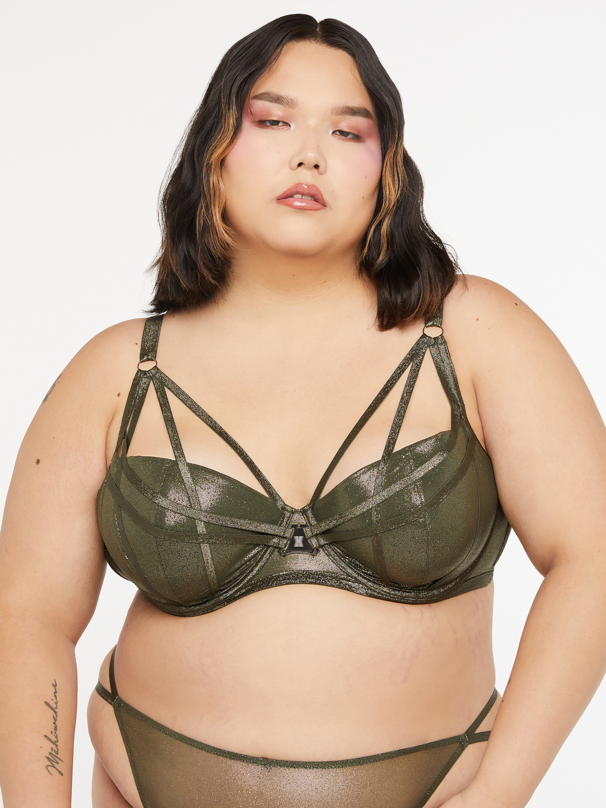 Going Platinum Mesh Caged Demi Bra in Green