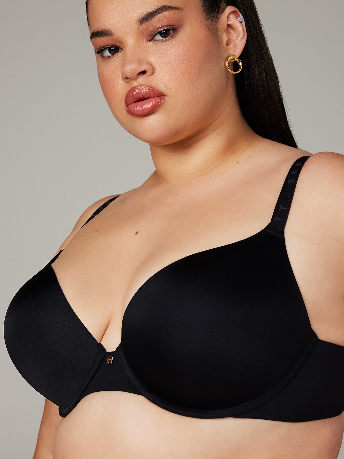 Victoria's Secret Push Up Bra, Adds One Cup Size, Padded, Plunge Neckline,  Bras for Women, Very Sexy Collection, Black (32A) at  Women's  Clothing store