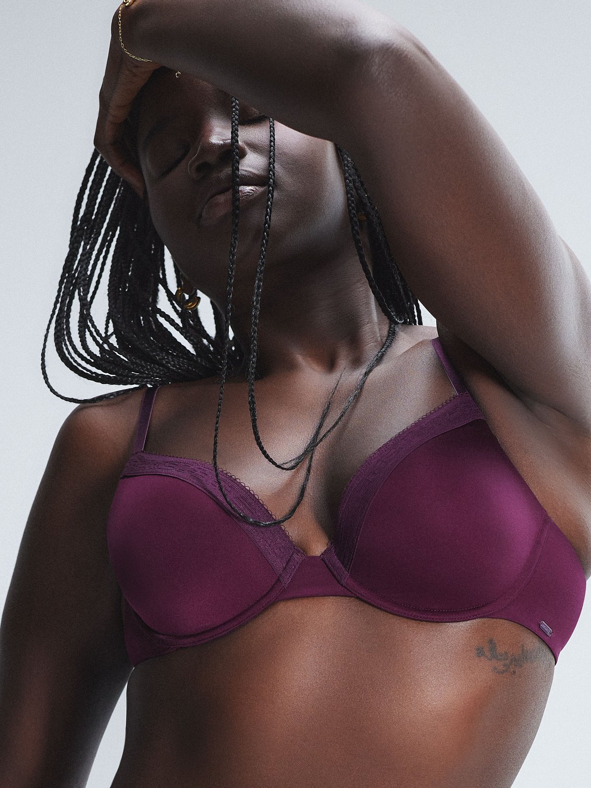 NEW Microfiber Logo-Trim T-Shirt Bra