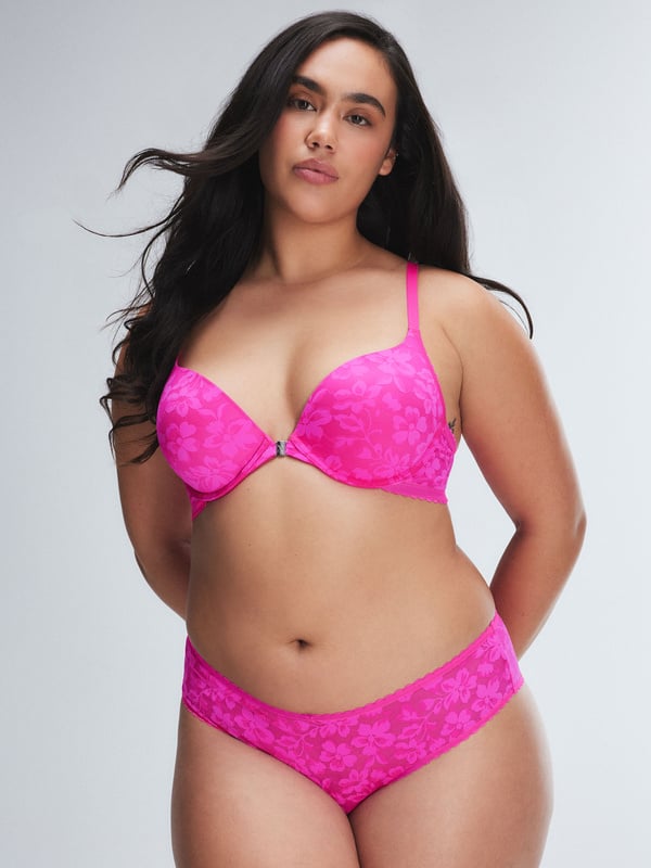 Lavish Lace Front-Closure Push-Up Bra