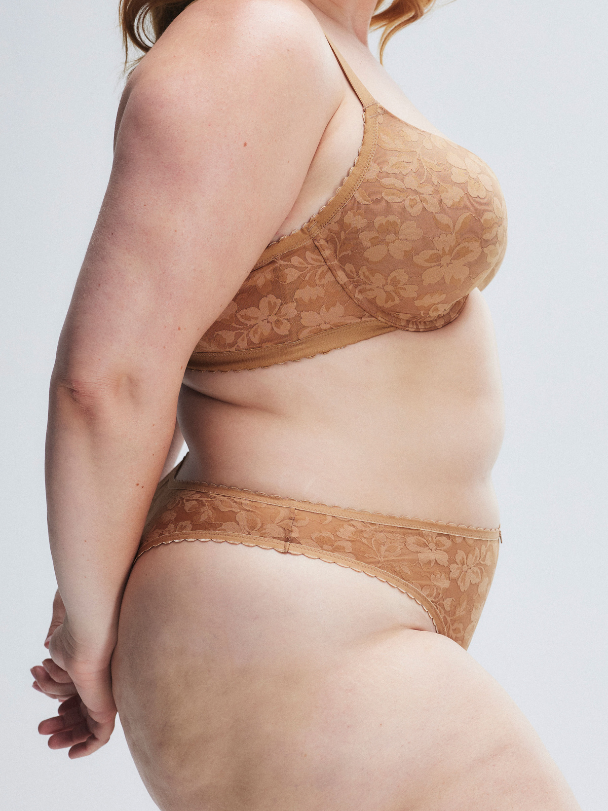 Lavish Lace Front-Closure Push-Up Bra in Nude | SAVAGE X FENTY