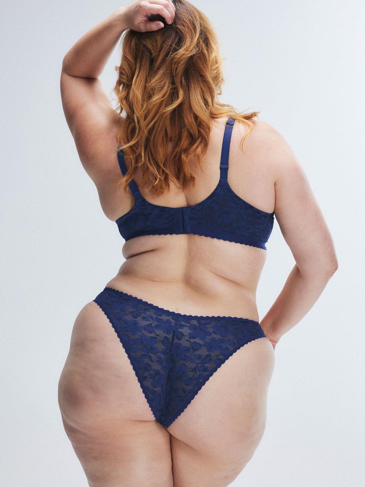Lavish Lace Unlined Plunge Bra in Blue | SAVAGE X FENTY