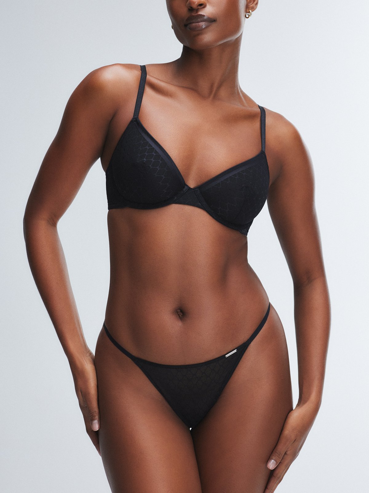 Show N' Tell Mesh Unlined Demi Bra