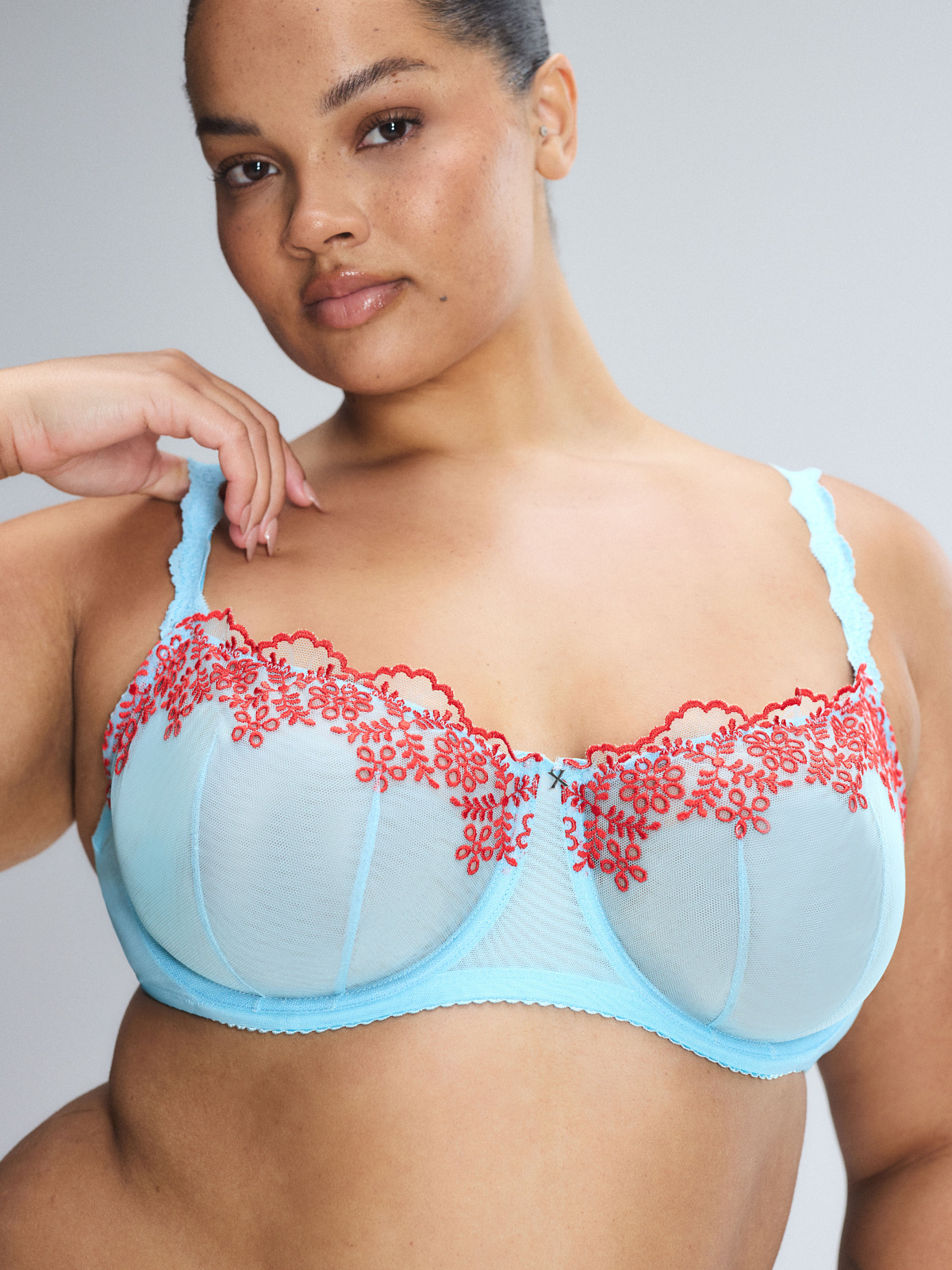 In Your Daydreams Unlined Balconette Bra in Blue | SAVAGE X FENTY