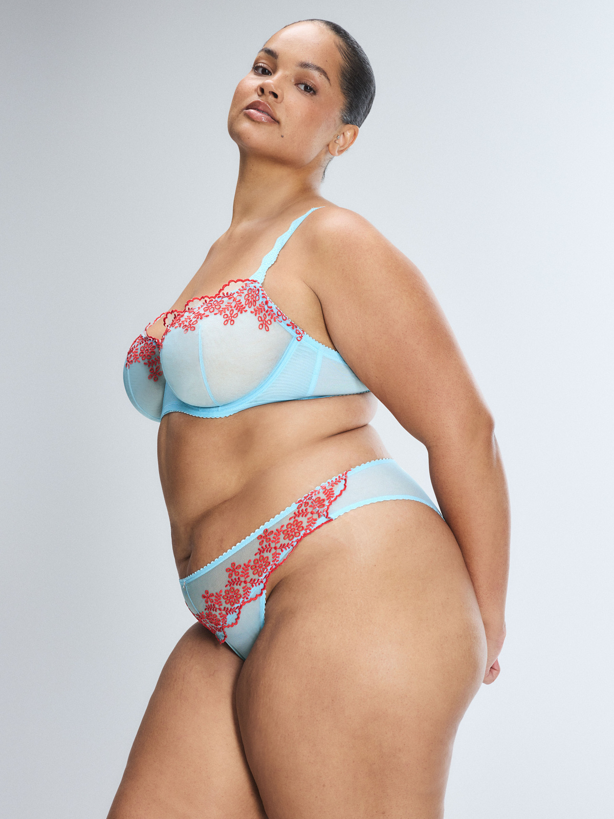 In Your Daydreams Unlined Balconette Bra in Blue | SAVAGE X FENTY