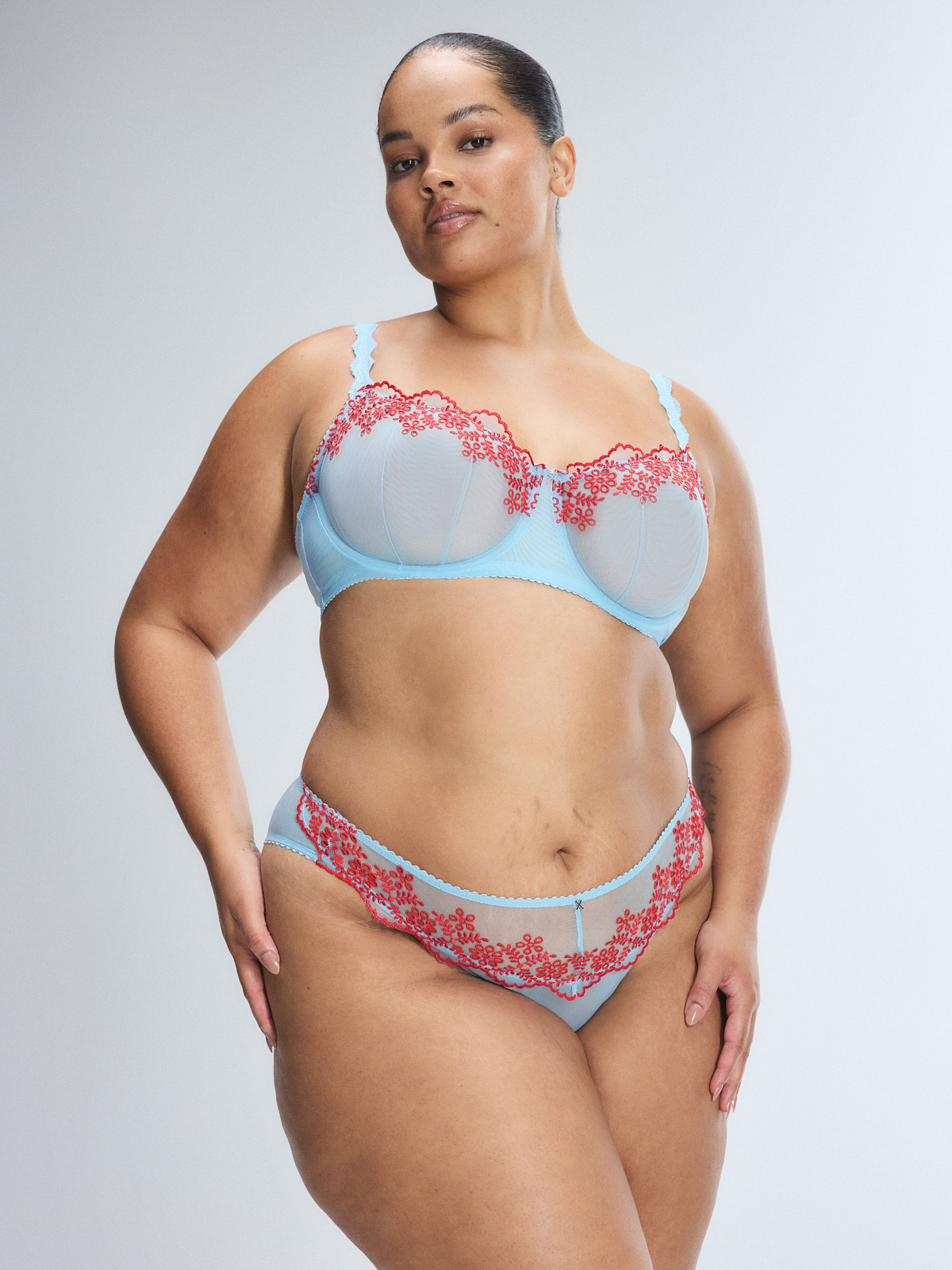 In Your Daydreams Unlined Balconette Bra in Blue | SAVAGE X FENTY