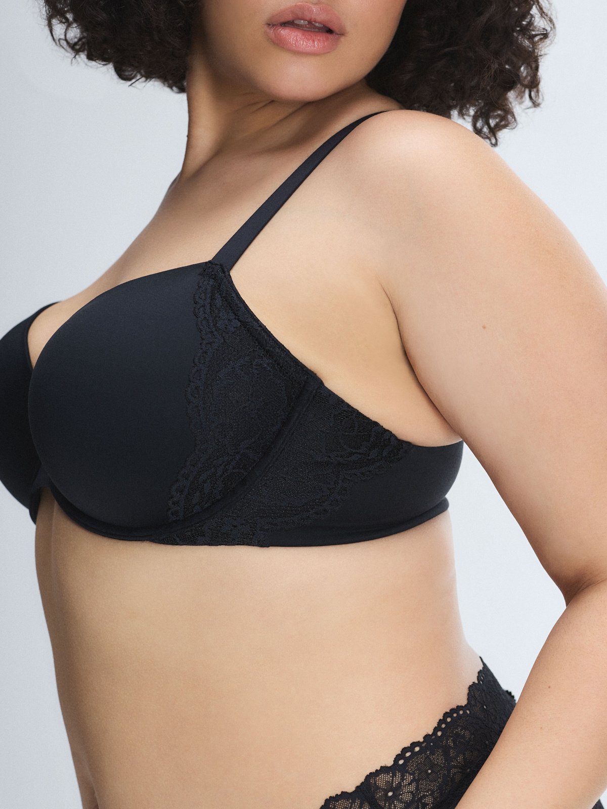 Soft N' Savage Lace Convertible Demi Bra in Black | SAVAGE X FENTY