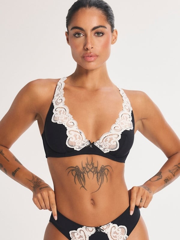 Swirly Girly Unlined Plunge Bra