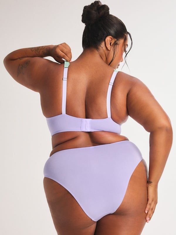 Swirly Girly Unlined Plunge Bra