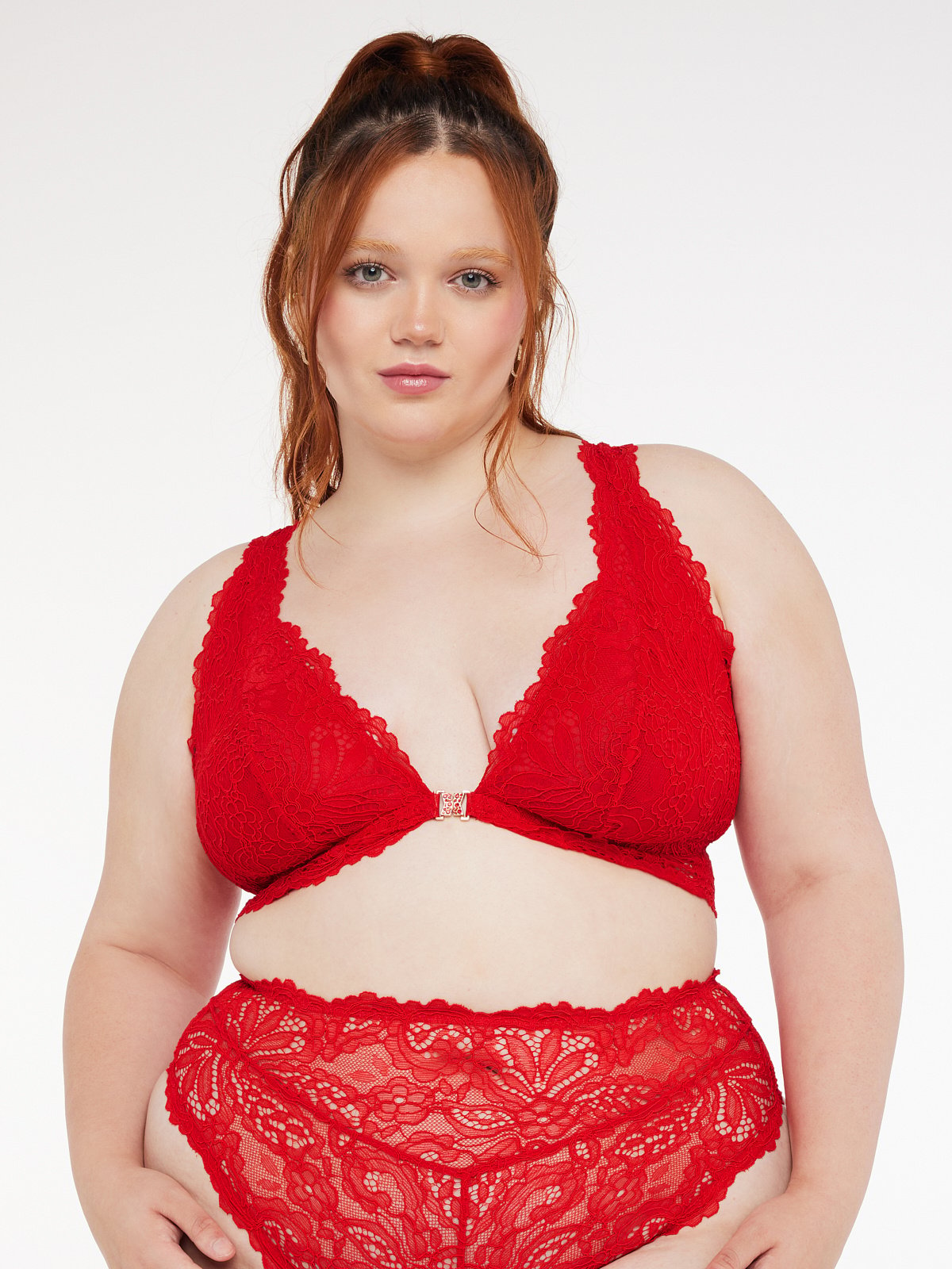 Romantic Corded Lace Front-Closure Bralette in Red