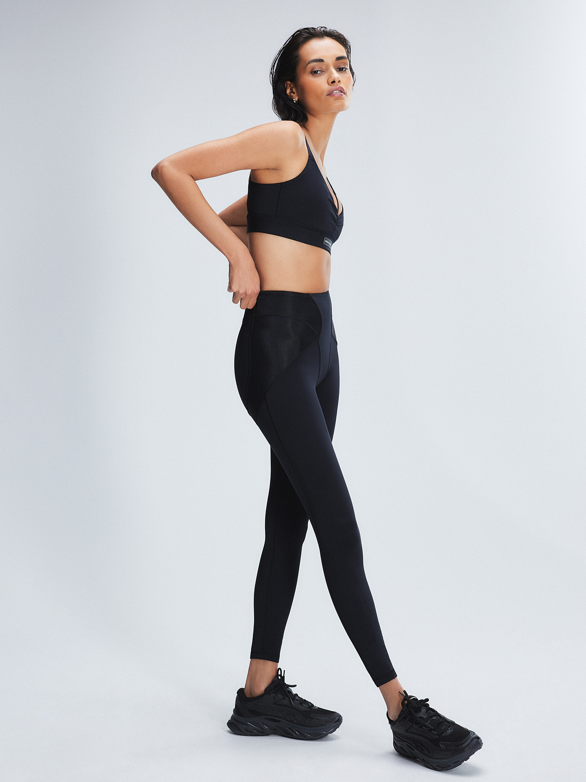 Curve Alert High-Waist Rib Legging in Black | SAVAGE X FENTY