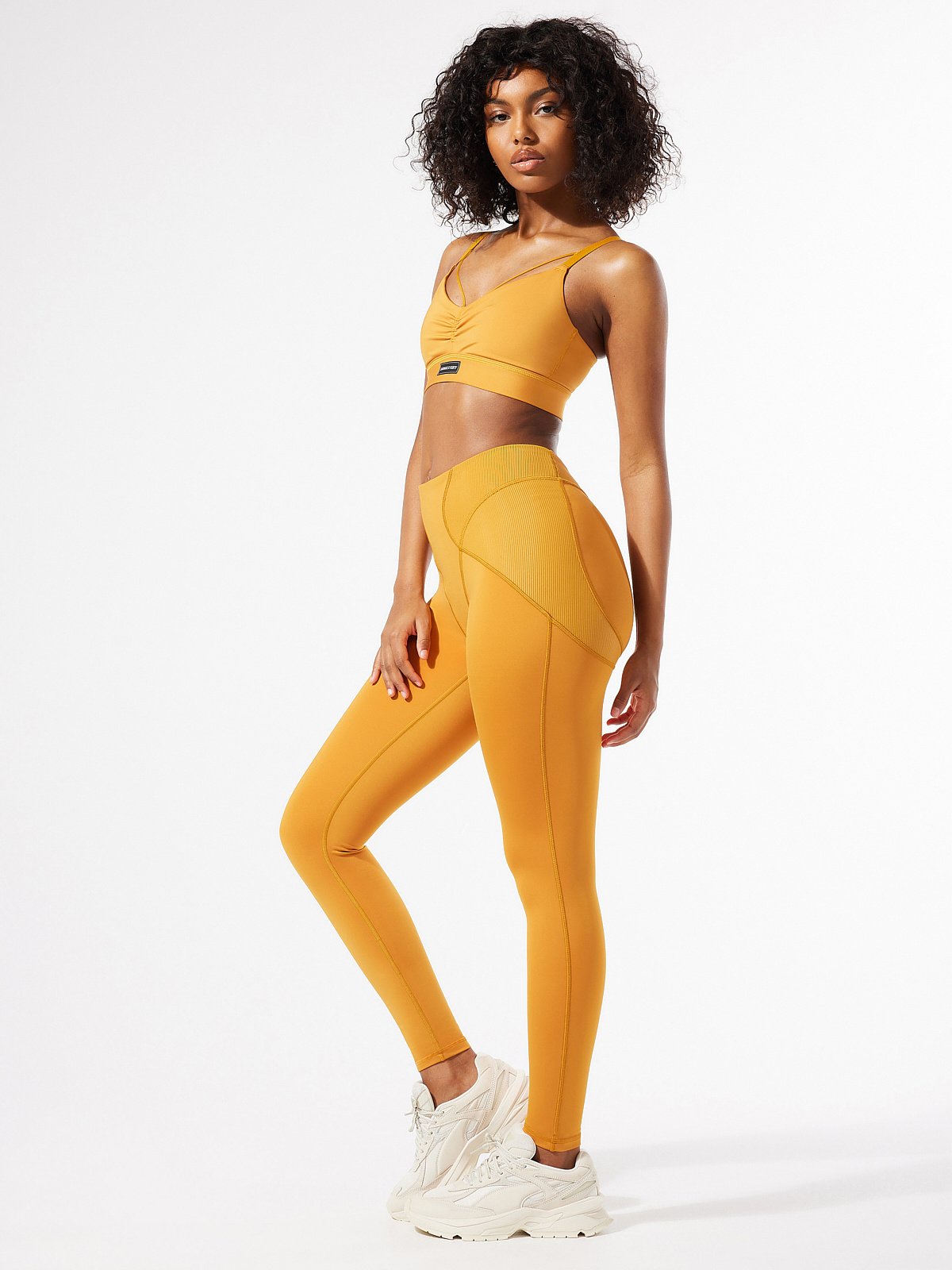 Curve Alert High-Waist Rib Legging in Gold & Yellow | SAVAGE X FENTY