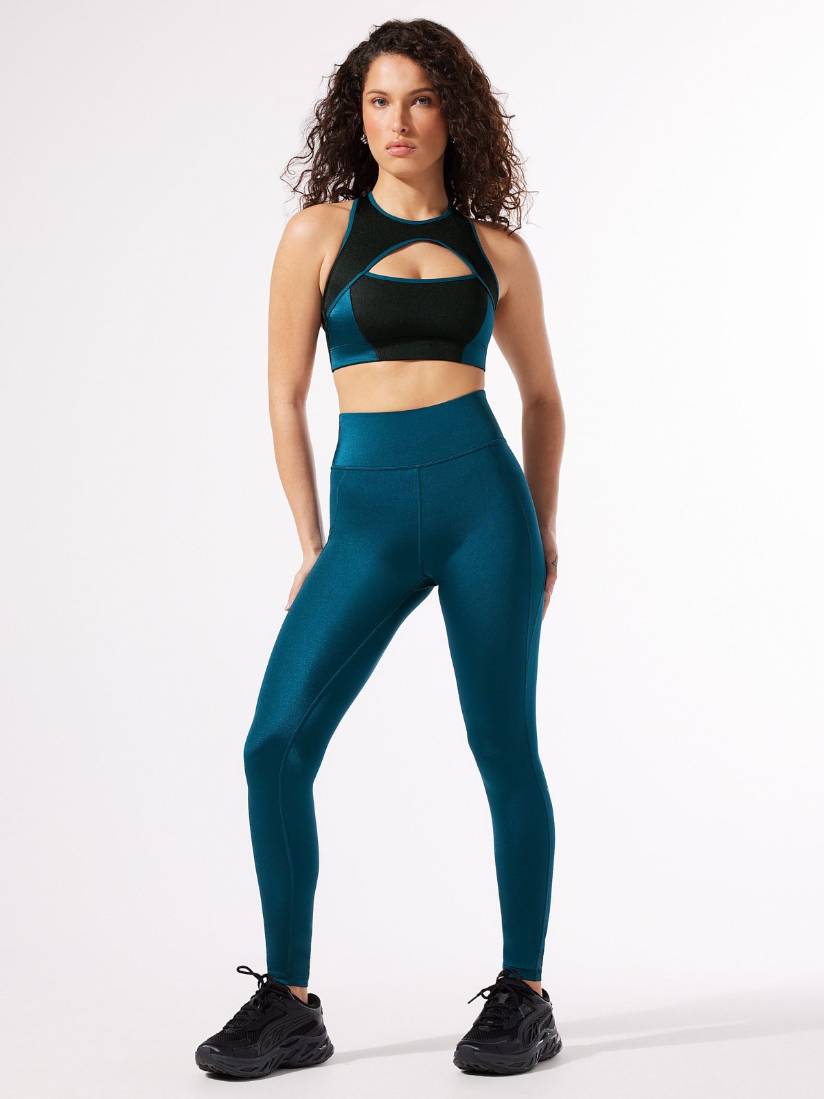 Sky-Hi Gloss Super High-Waist Pocket Legging in Blue | SAVAGE X FENTY