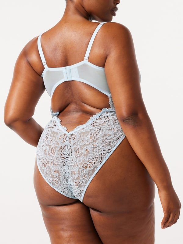 Romantic Corded Lace Underwire Teddy
