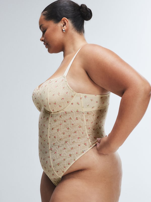 Signature Script Underwire Teddy
