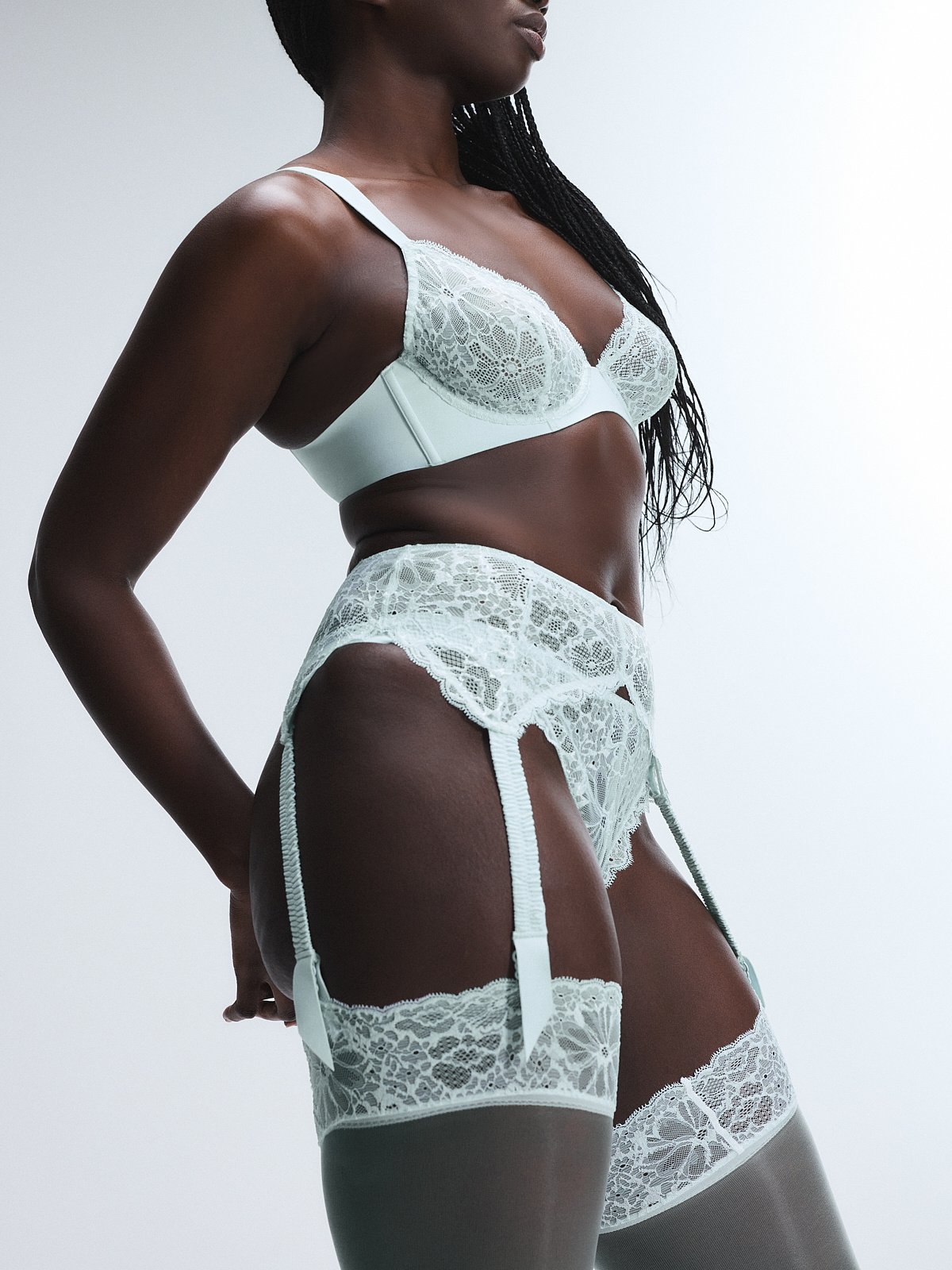 Bold Lace Garter Belt