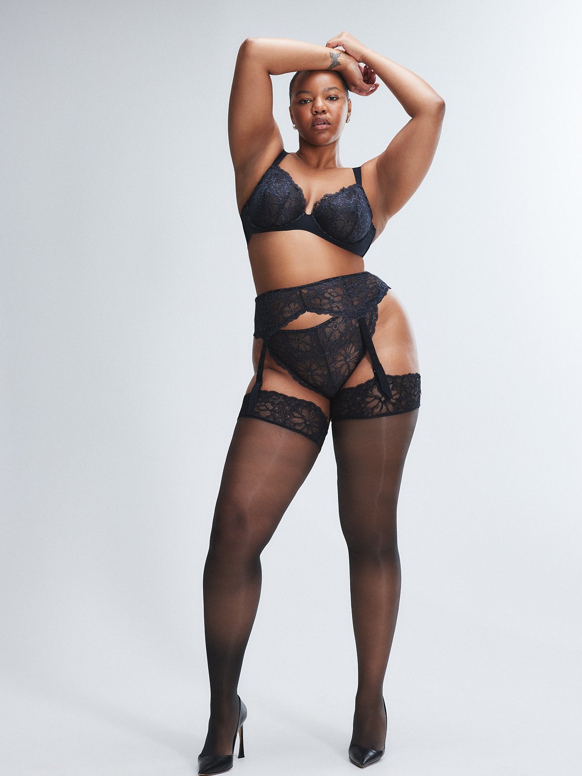 Bold Lace Garter Belt