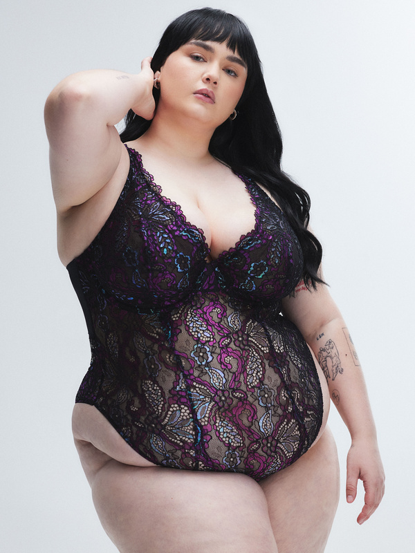 Romantic Corded Lace Metallic Underwire Teddy