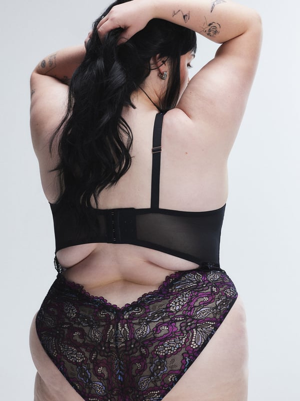 Romantic Corded Lace Metallic Underwire Teddy