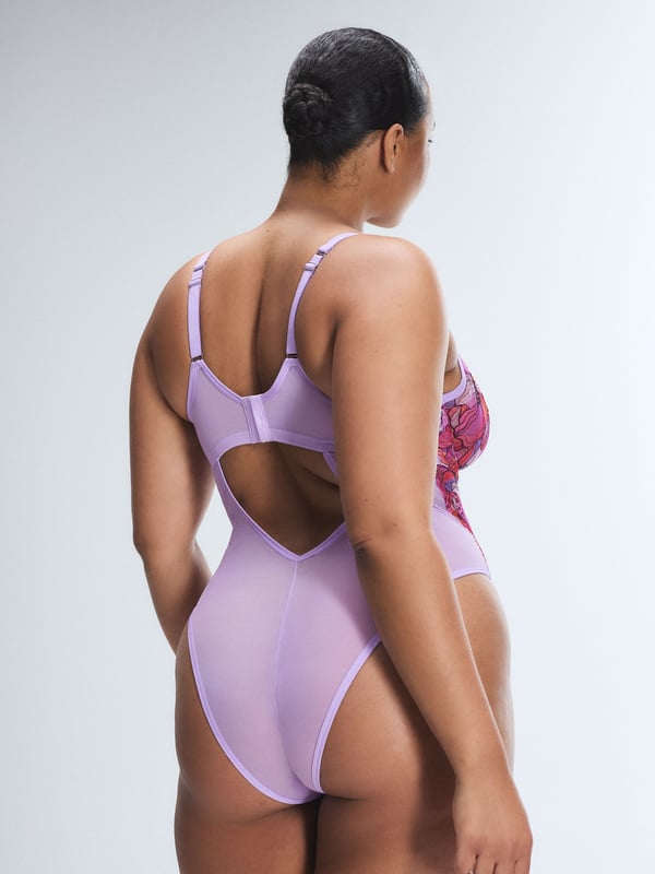 Mosaic Floral Lace Underwire Teddy