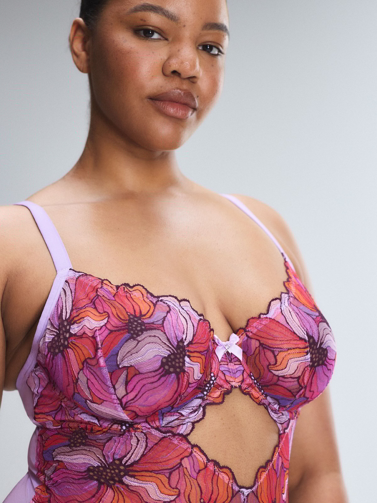 Mosaic Floral Lace Underwire Teddy