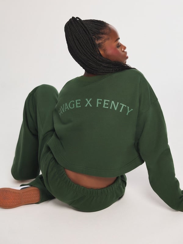 Weekender Fleece Cropped Sweatshirt