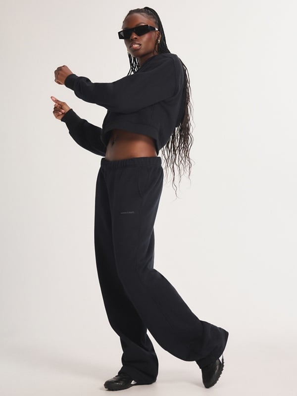 Weekender Fleece Wide-Leg Sweatpant