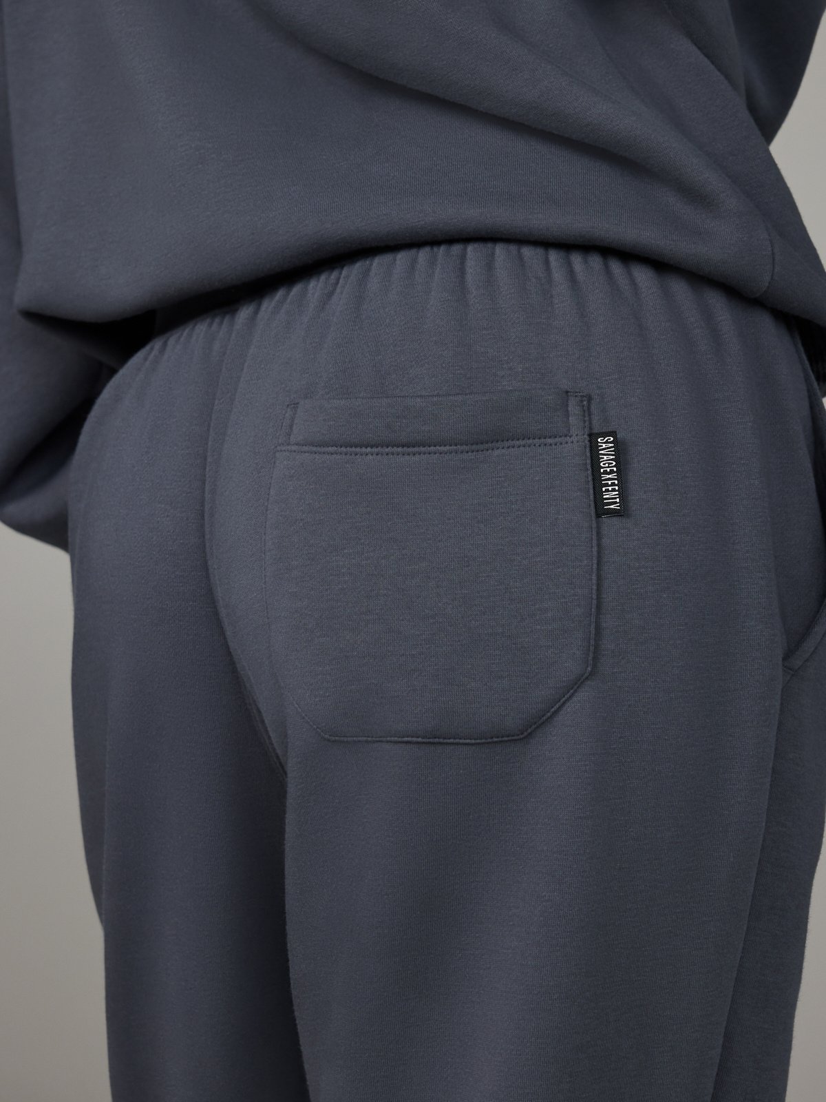 Essential Holographic Logo-Trim Sweatpant in Grey | SAVAGE X FENTY