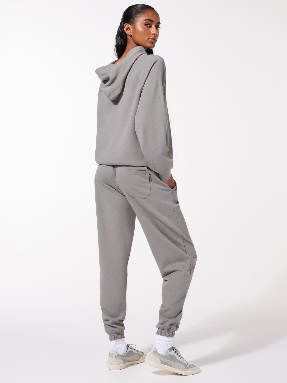 Essential Terry Scope Logo Classic Sweatpant