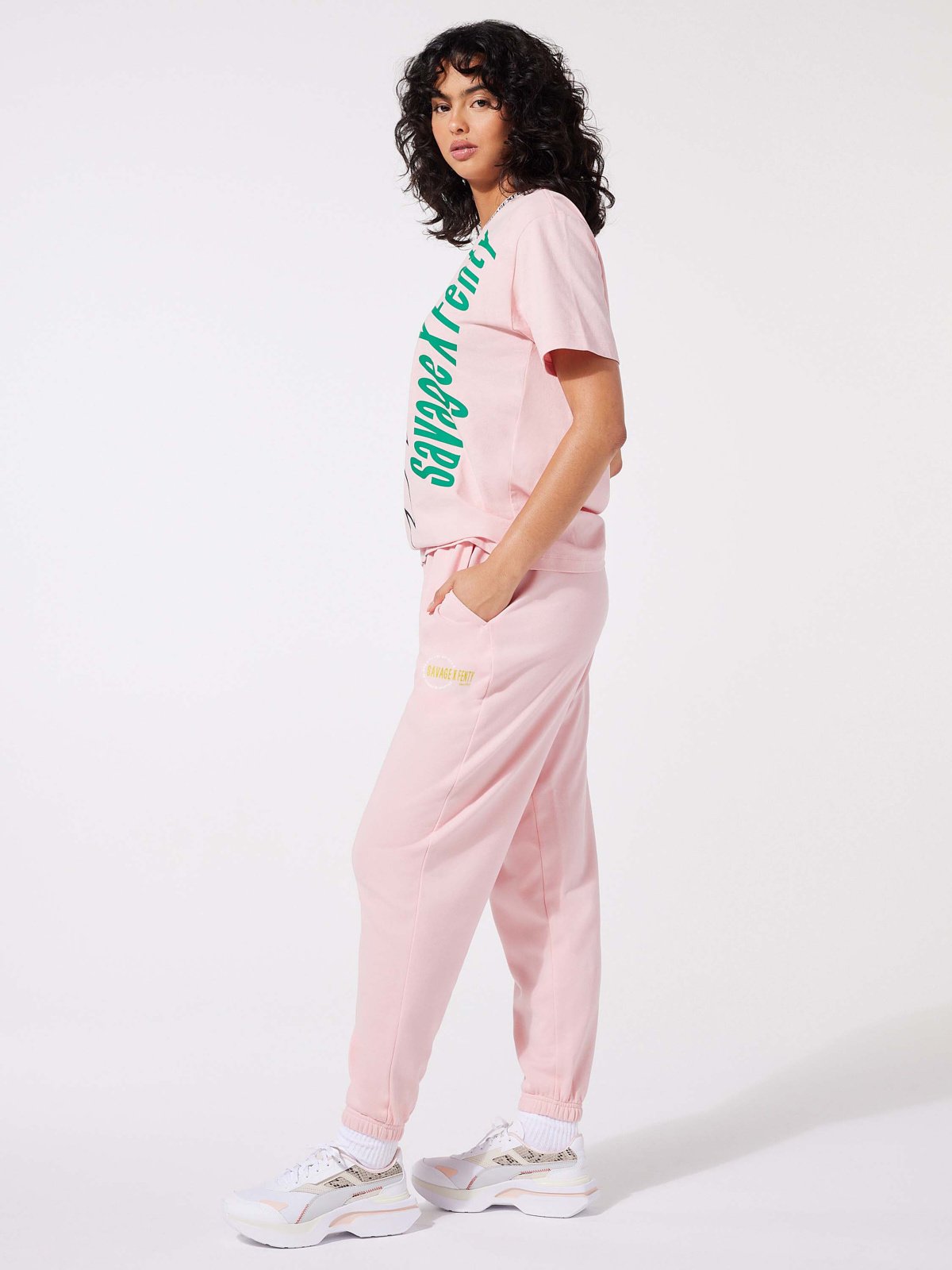 Essential Terry Scope Logo Classic Sweatpant