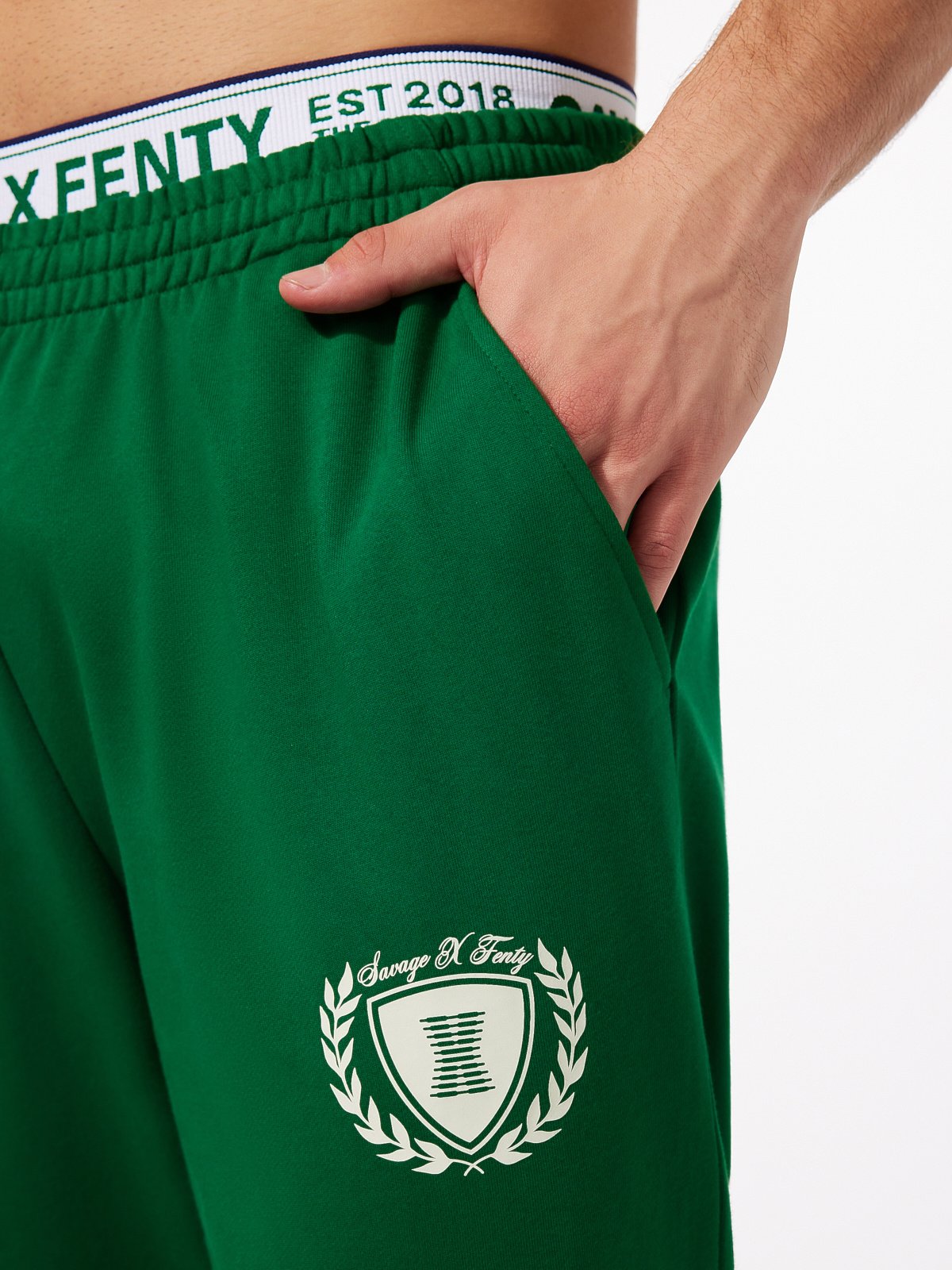 Xssential Terry Crest Sweatpant