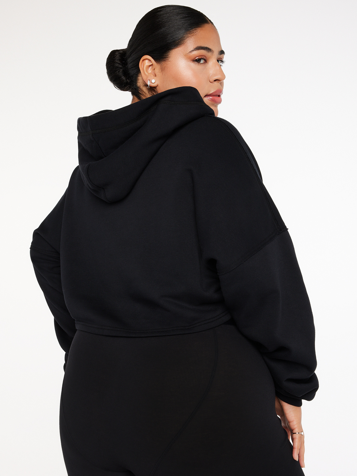 Essential Cropped Hoodie