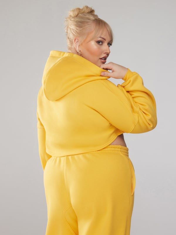 Essential Cropped Hoodie