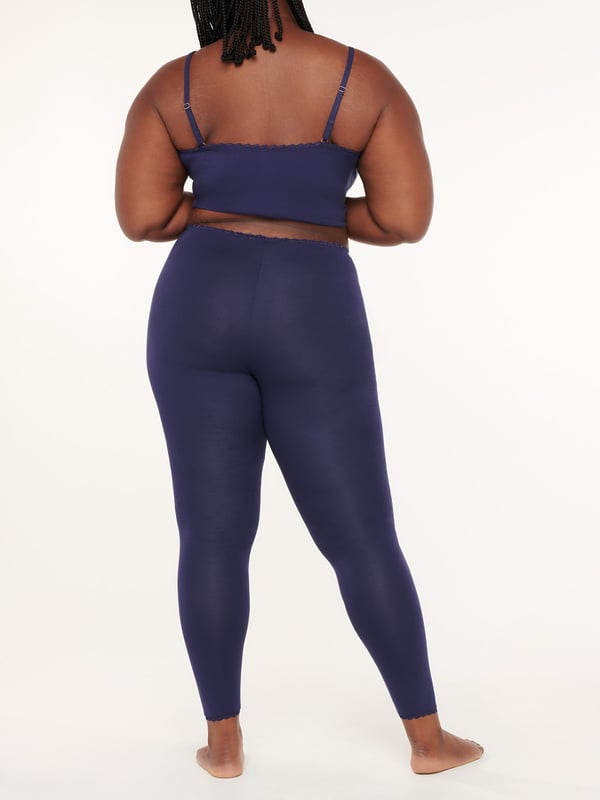 A Peek Behind the Lace Leggings