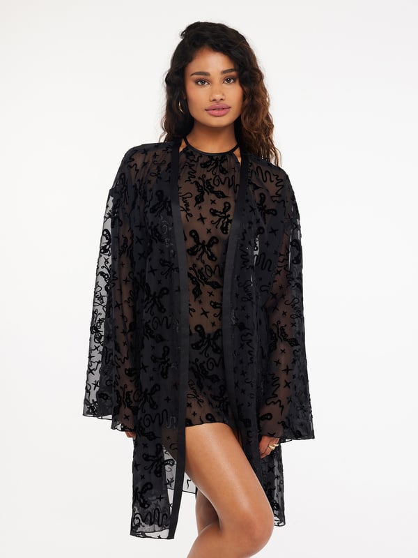 Devoré Dreams Velvet Short Robe