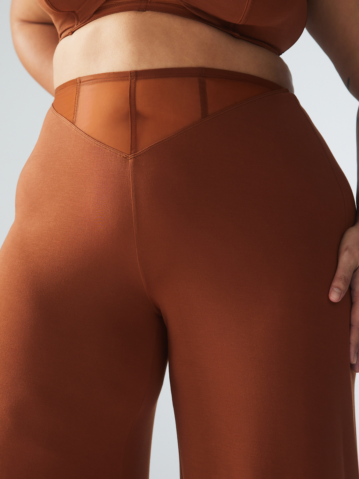 9030 # New Sexy High Waist Perforated Summer Open Hip Hot Pants