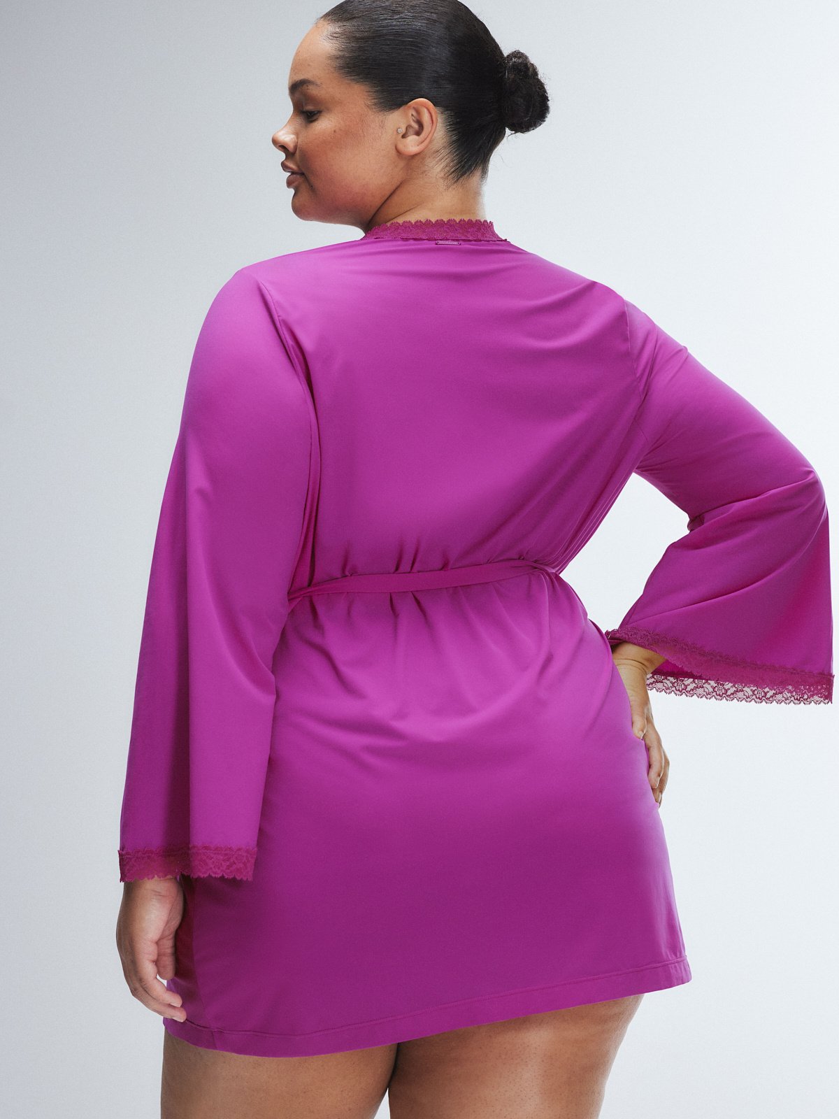 Snug Hug Short Robe