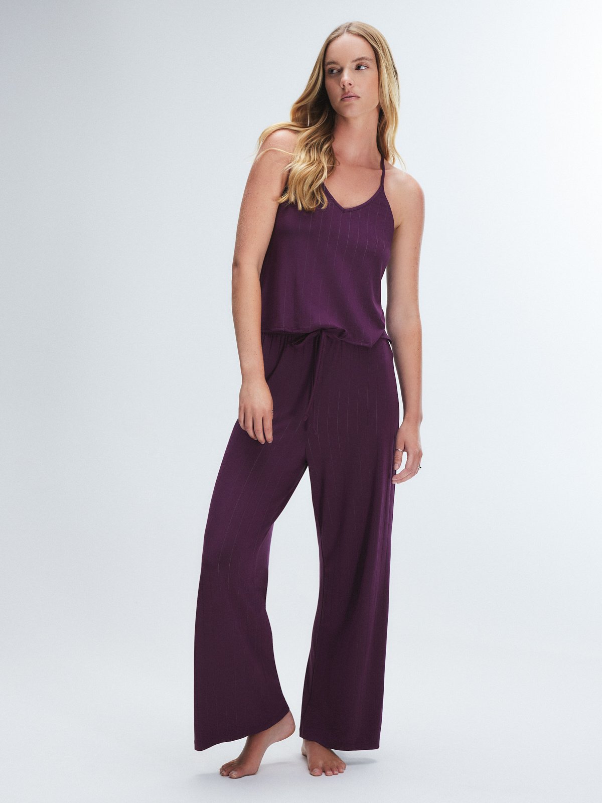 Sleek Stitch Mid-Rise Sleep Pant