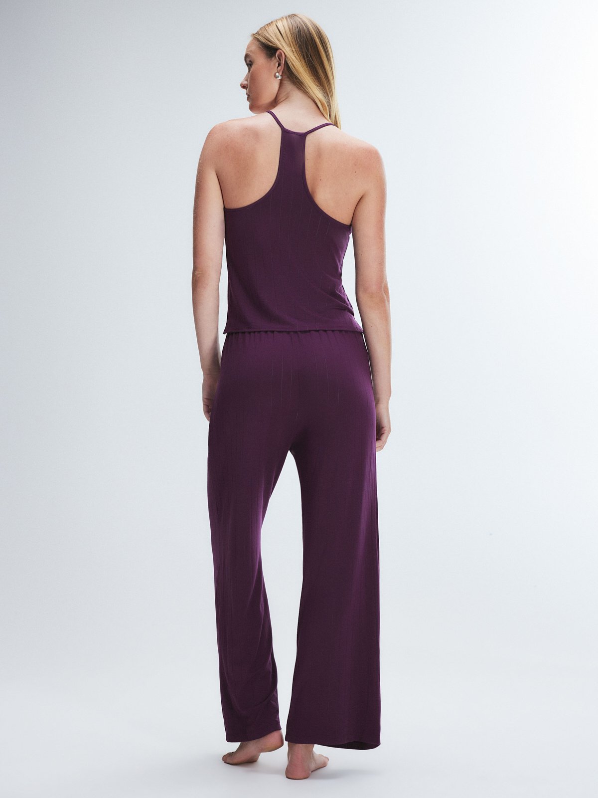 Sleek Stitch Mid-Rise Sleep Pant