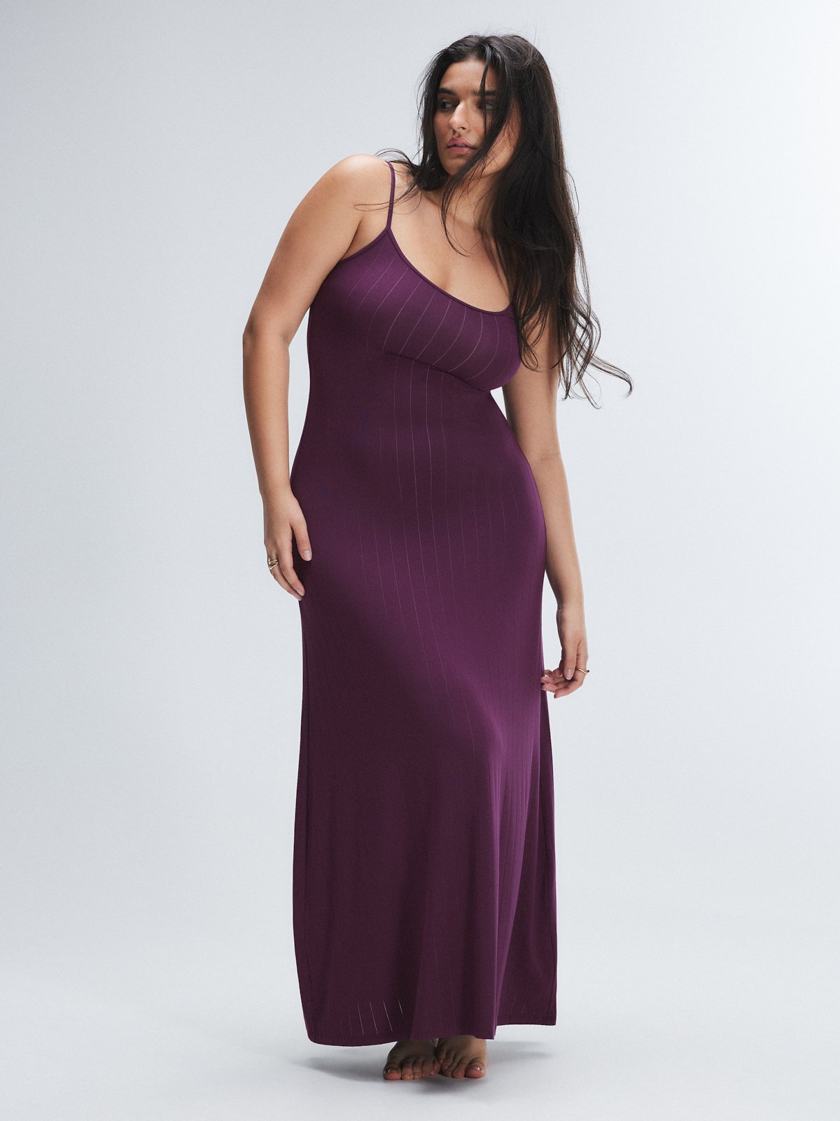 Sleek Stitch Sleep Maxi Slip