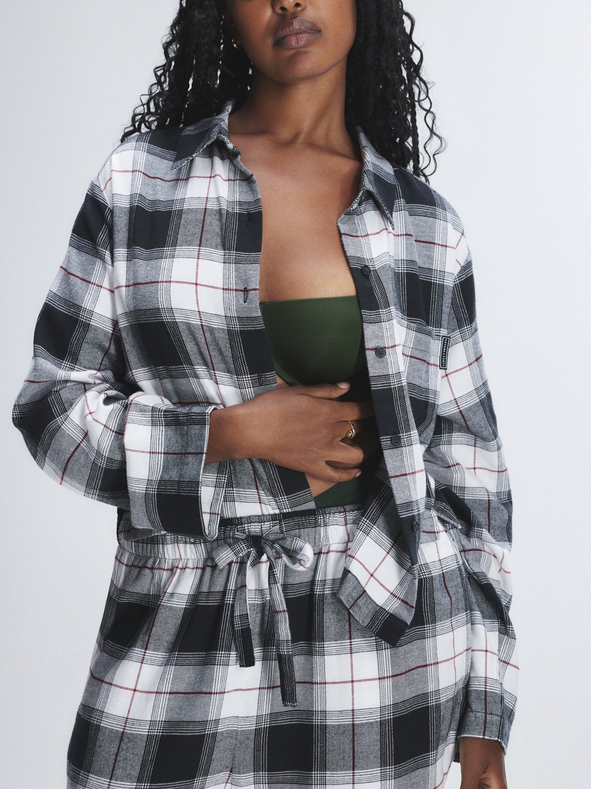 Women's Flannel Feels Sleep Top and Bottom 2-Piece Set