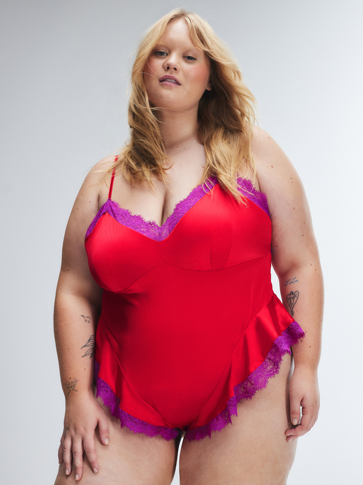 Fire & Desire Lace-Trim Sleep Teddy in Multi & Red | SAVAGE X FENTY