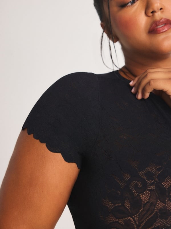 Lacy Dreams Sleep Tee