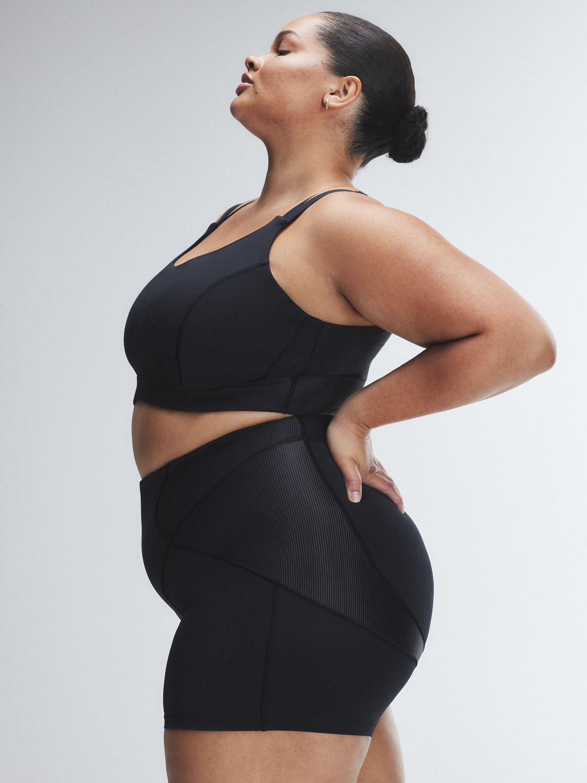 Curve Alert High-Impact Rib Sports Bra in Black | SAVAGE X FENTY