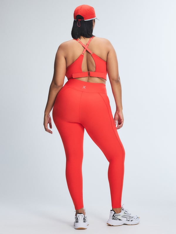 Cool Curves High-Impact Zip-Up Sports Bra